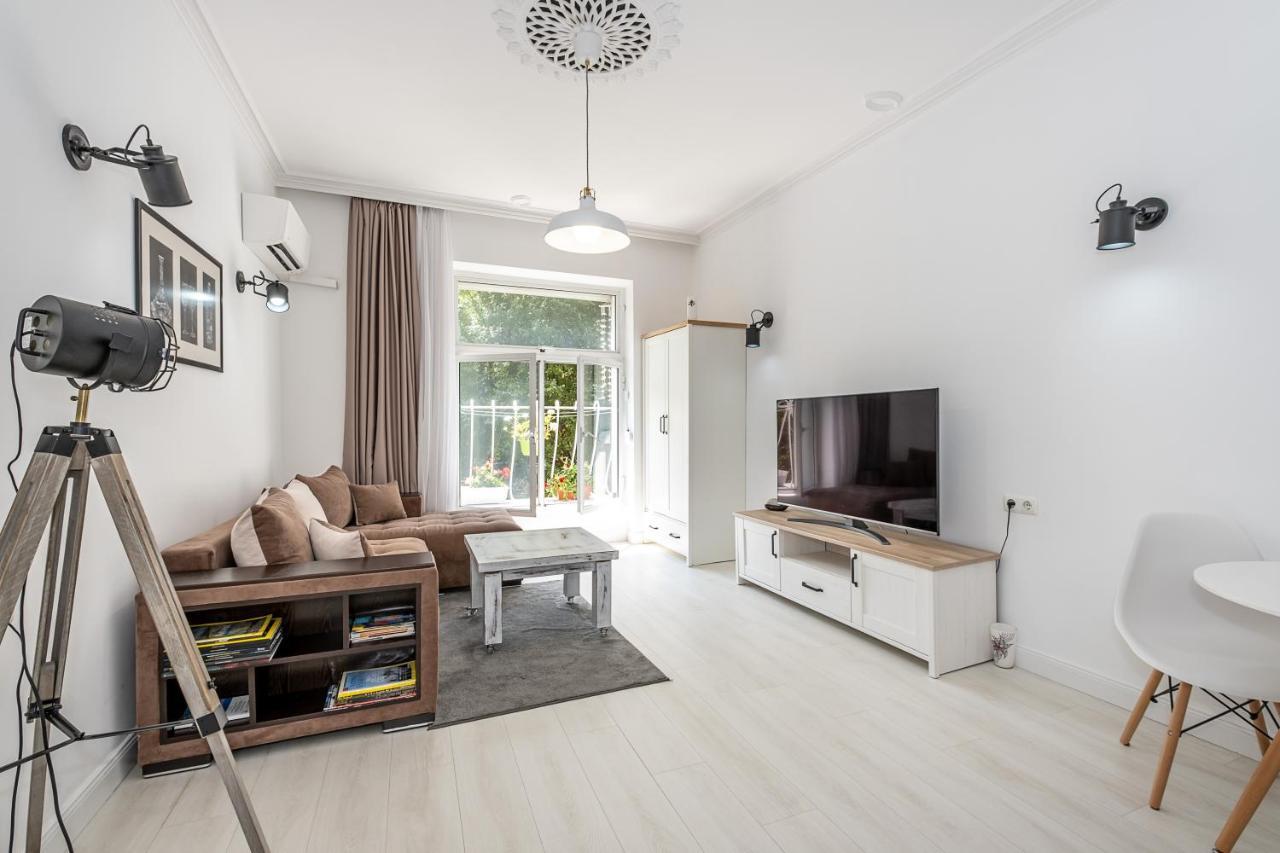 Jazz & Wine - Luxury Apartment By The Sea & Parking & Hbo & Netflix ヴァルナ エクステリア 写真