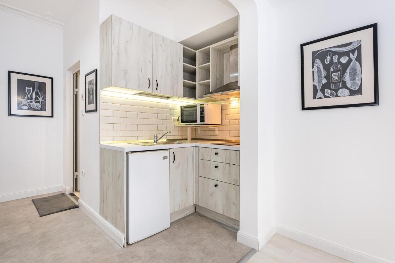 Jazz & Wine - Luxury Apartment By The Sea & Parking & Hbo & Netflix ヴァルナ エクステリア 写真
